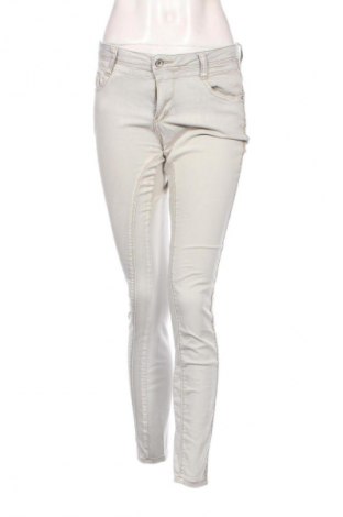 Damen Jeans Red Button, Größe M, Farbe Grau, Preis € 20,97