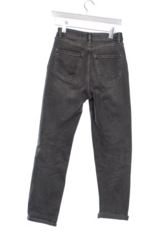 Дамски дънки Reserved, Размер XS, Цвят Сив, Цена 19,99 лв.