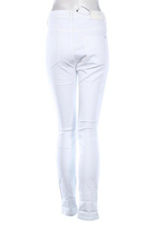 Női farmernadrág Rosner, Méret S, Szín Fehér, Ár 35 299 Ft