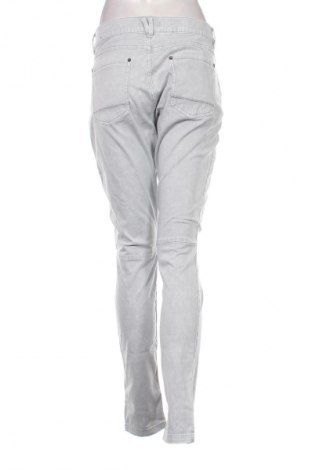 Дамски дънки S.Oliver, Размер XL, Цвят Сив, Цена 41,00 лв.