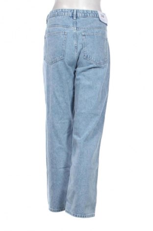 Дамски дънки Sinsay, Размер L, Цвят Син, Цена 46,00 лв.