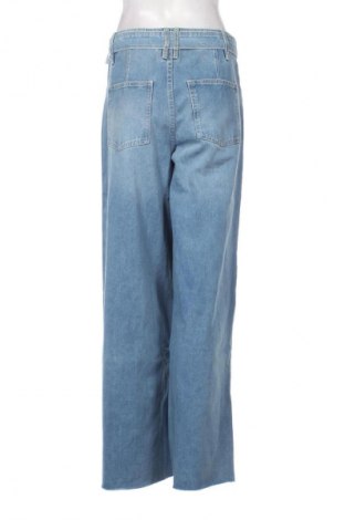 Дамски дънки Sinsay, Размер M, Цвят Син, Цена 46,92 лв.