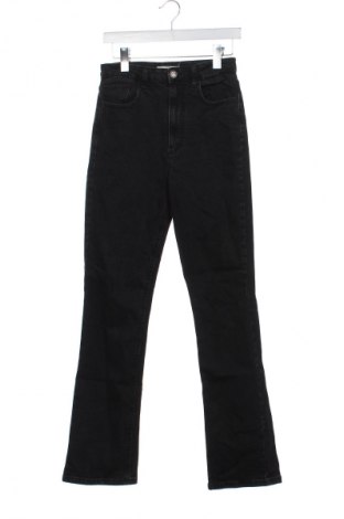 Blugi de femei Stradivarius, Mărime M, Culoare Negru, Preț 76,00 Lei