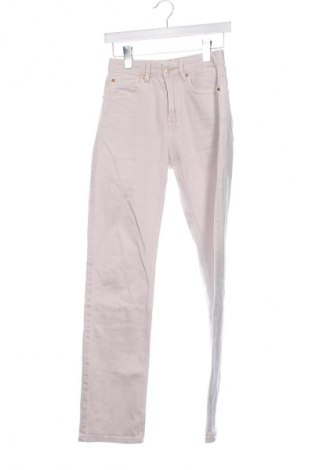 Damen Jeans Stradivarius, Größe S, Farbe Beige, Preis € 9,99