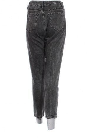 Дамски дънки Stradivarius, Размер S, Цвят Черен, Цена 19,99 лв.