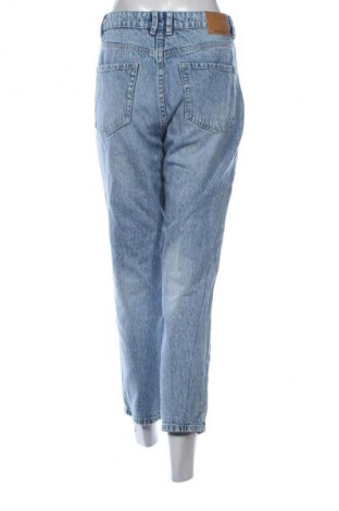 Дамски дънки Stradivarius, Размер M, Цвят Син, Цена 19,99 лв.