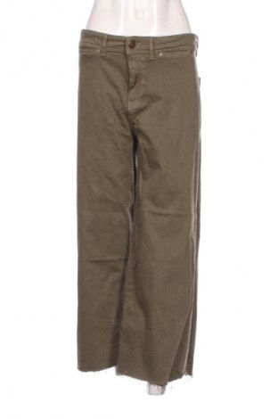 Damen Jeans Stradivarius, Größe M, Farbe Grün, Preis € 14,77