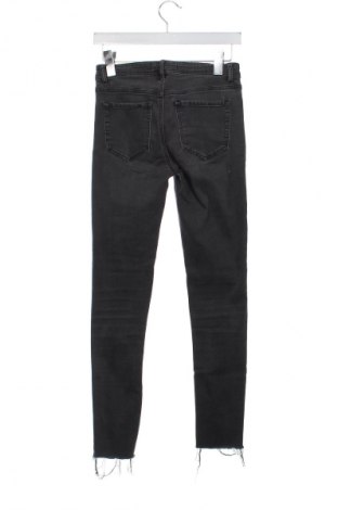 Дамски дънки Tally Weijl, Размер XS, Цвят Сив, Цена 29,00 лв.