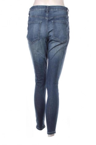 Дамски дънки Target, Размер L, Цвят Син, Цена 18,99 лв.