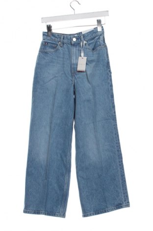 Дамски дънки Tommy Hilfiger, Размер XS, Цвят Син, Цена 239,99 лв.