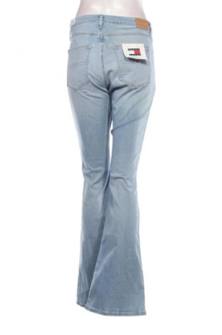 Дамски дънки Tommy Jeans, Размер M, Цвят Син, Цена 174,99 лв.