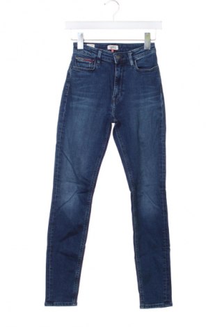 Γυναικείο Τζίν Tommy Jeans, Μέγεθος XS, Χρώμα Μπλέ, Τιμή 38,36 €