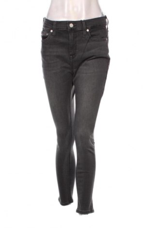 Дамски дънки Tommy Jeans, Размер L, Цвят Черен, Цена 174,99 лв.