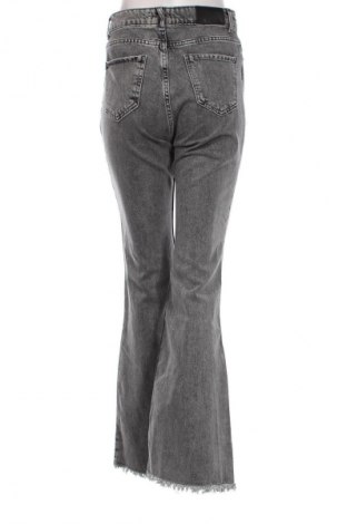 Дамски дънки Unbranded, Размер S, Цвят Сив, Цена 29,00 лв.