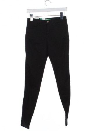 Damen Jeans United Colors Of Benetton, Größe S, Farbe Schwarz, Preis 26,99 €