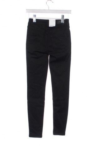 Дамски дънки Vero Moda, Размер S, Цвят Черен, Цена 77,99 лв.