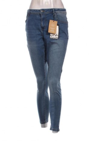 Дамски дънки Vero Moda, Размер XL, Цвят Син, Цена 77,99 лв.