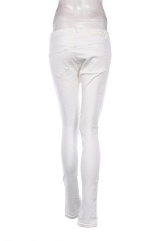 Damen Jeans Vero Moda, Größe M, Farbe Weiß, Preis € 17,99