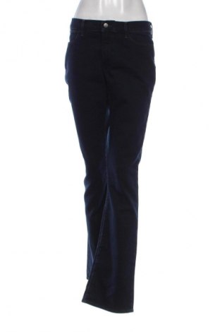 Damskie jeansy Wrangler, Rozmiar M, Kolor Niebieski, Cena 172,41 zł
