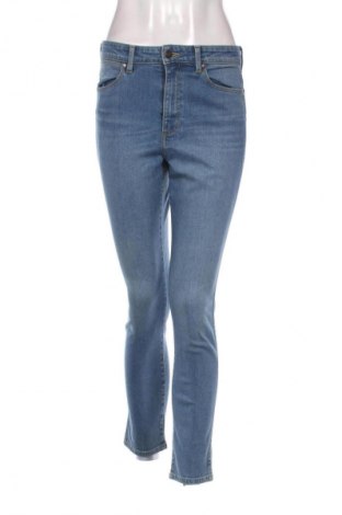 Damskie jeansy Wrangler, Rozmiar M, Kolor Niebieski, Cena 163,45 zł