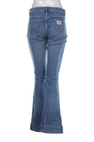 Damskie jeansy Wrangler, Rozmiar M, Kolor Niebieski, Cena 464,99 zł