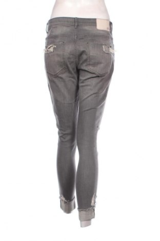 Damskie jeansy Zara, Rozmiar M, Kolor Szary, Cena 62,92 zł