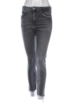 Дамски дънки Zara, Размер M, Цвят Сив, Цена 27,00 лв.
