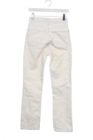 Дамски дънки Zara, Размер XS, Цвят Бял, Цена 27,00 лв.