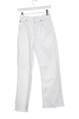 Blugi de femei Zara, Mărime XS, Culoare Alb, Preț 46,99 Lei