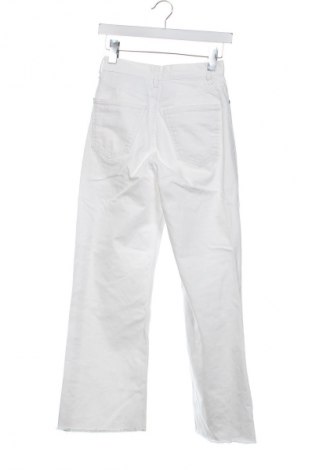 Blugi de femei Zara, Mărime XS, Culoare Alb, Preț 46,99 Lei