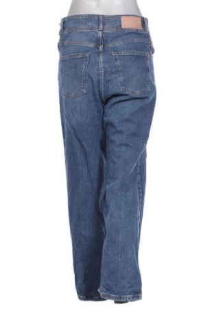 Дамски дънки Zara, Размер M, Цвят Син, Цена 17,99 лв.