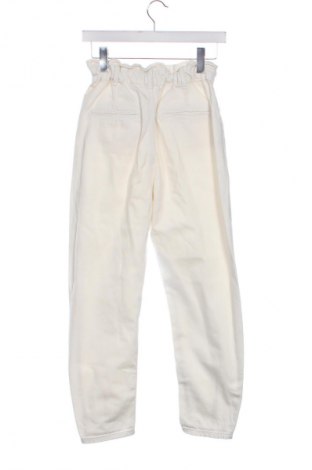 Дамски дънки Zara, Размер XXS, Цвят Бял, Цена 18,99 лв.