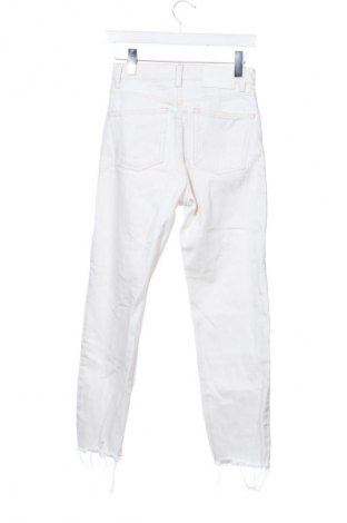 Γυναικείο Τζίν Zara, Μέγεθος XS, Χρώμα Λευκό, Τιμή 13,80 €