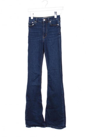 Γυναικείο Τζίν Zara, Μέγεθος XS, Χρώμα Μπλέ, Τιμή 13,80 €