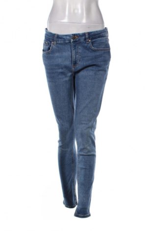 Blugi de femei Zara, Mărime M, Culoare Albastru, Preț 77,17 Lei