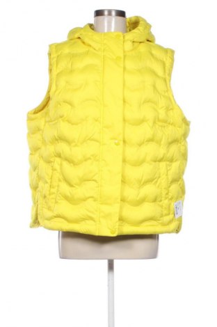 Дамски елек Fuchs Schmitt, Размер XL, Цвят Жълт, Цена 294,99 лв.