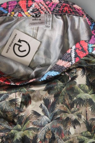 Dámske kraťasy  Adidas, Veľkosť XS, Farba Viacfarebná, Cena  24,55 €