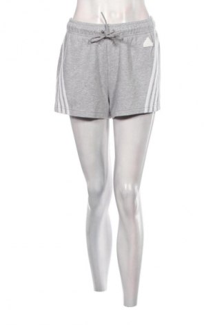 Női rövidnadrág Adidas, Méret S, Szín Szürke, Ár 6 899 Ft