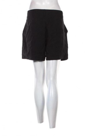 Дамски къс панталон Amisu, Размер M, Цвят Черен, Цена 19,00 лв.