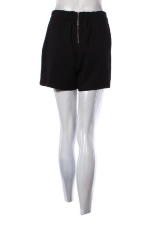 Дамски къс панталон Amisu, Размер M, Цвят Черен, Цена 19,00 лв.