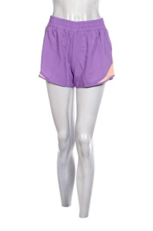 Дамски къс панталон Bench, Размер S, Цвят Лилав, Цена 37,99 лв.