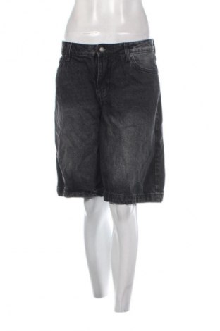 Női rövidnadrág Bershka, Méret M, Szín Fekete, Ár 4 009 Ft