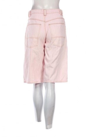 Дамски къс панталон Bershka, Размер S, Цвят Розов, Цена 15,99 лв.