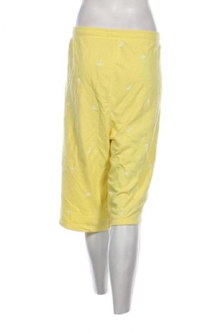 Дамски къс панталон Bpc Bonprix Collection, Размер 4XL, Цвят Жълт, Цена 16,99 лв.