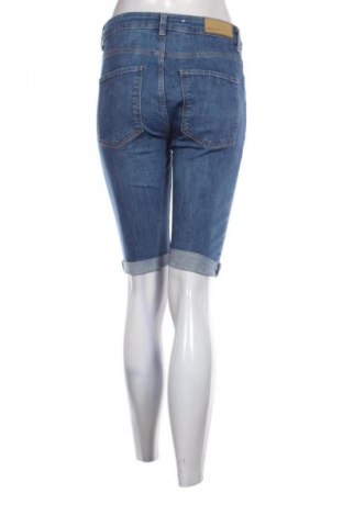 Pantaloni scurți de femei C&A, Mărime M, Culoare Albastru, Preț 50,00 Lei