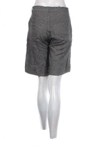 Дамски къс панталон Cecil, Размер M, Цвят Сив, Цена 33,93 лв.