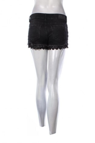 Damskie szorty Clockhouse, Rozmiar S, Kolor Czarny, Cena 29,99 zł