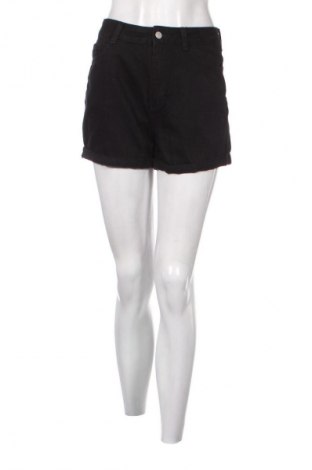 Дамски къс панталон Clockhouse, Размер S, Цвят Черен, Цена 19,04 лв.