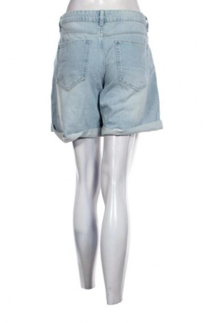 Дамски къс панталон Cropp, Размер L, Цвят Син, Цена 27,99 лв.