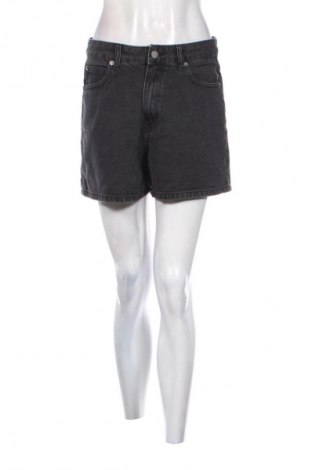 Dámske kraťasy  Dr. Denim, Veľkosť M, Farba Sivá, Cena  14,95 €